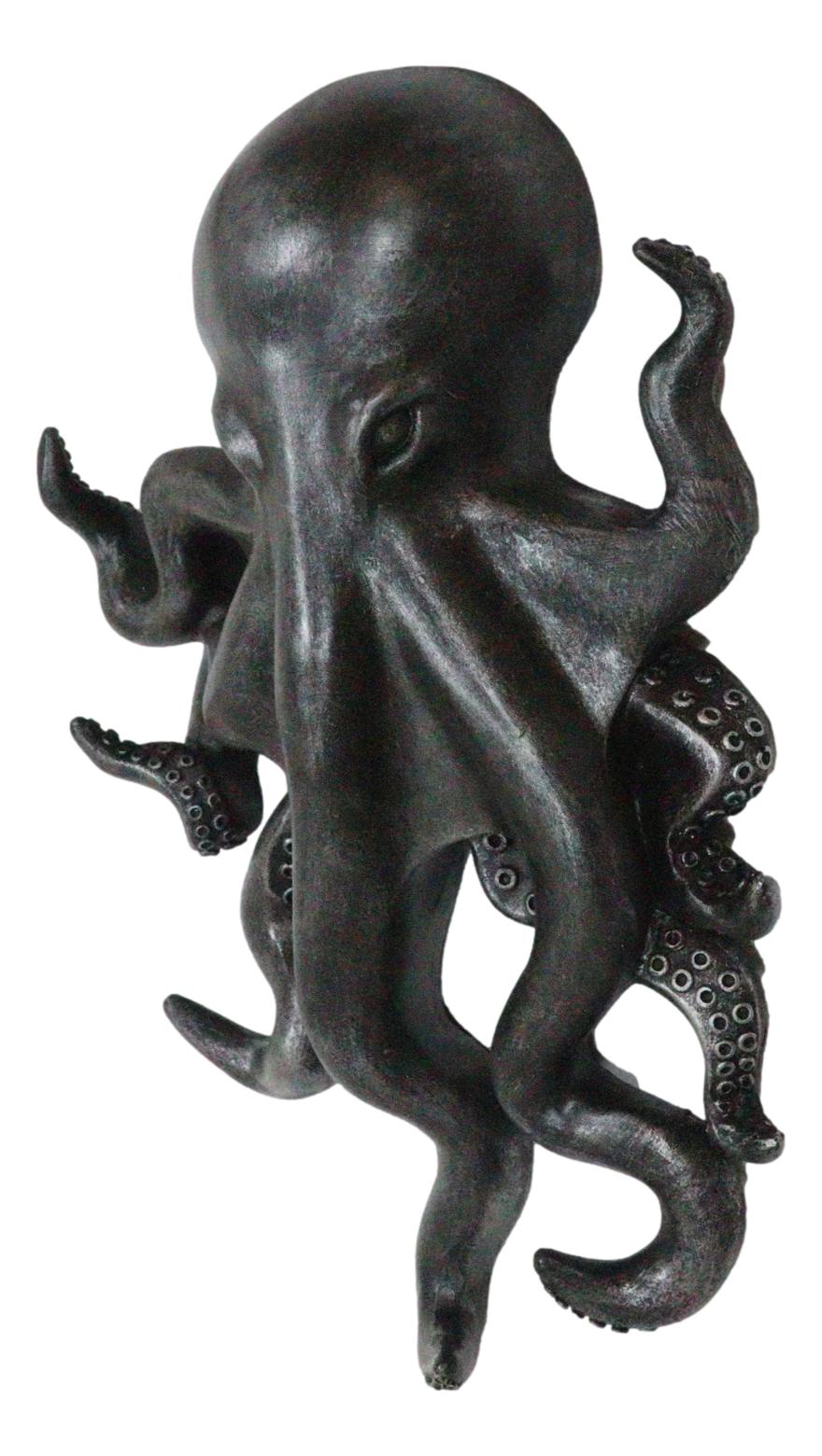Mythological God Cthulhu Kraken Monster Octopus With Arm Tentacles Wall Decor - Ebros Gift