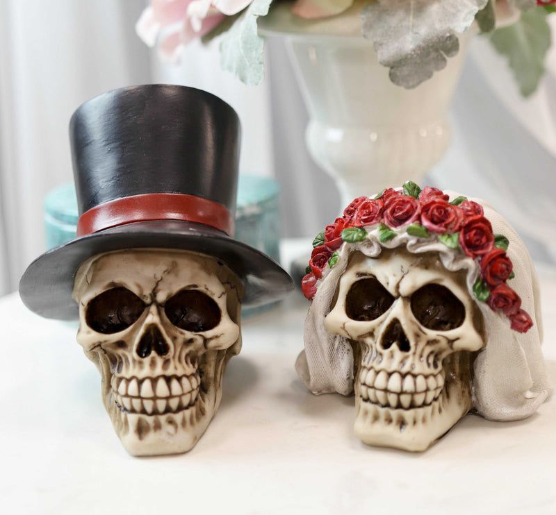 Calaveras De Boda Love Never Dies Wedding Bride and Groom Skulls Figurine Set