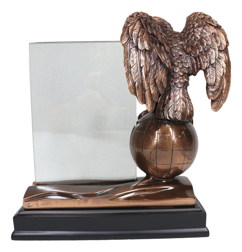Ebros Majestic Bald Eagle Perching On Earth Globe 4"X6" Glass Picture Frame Statue