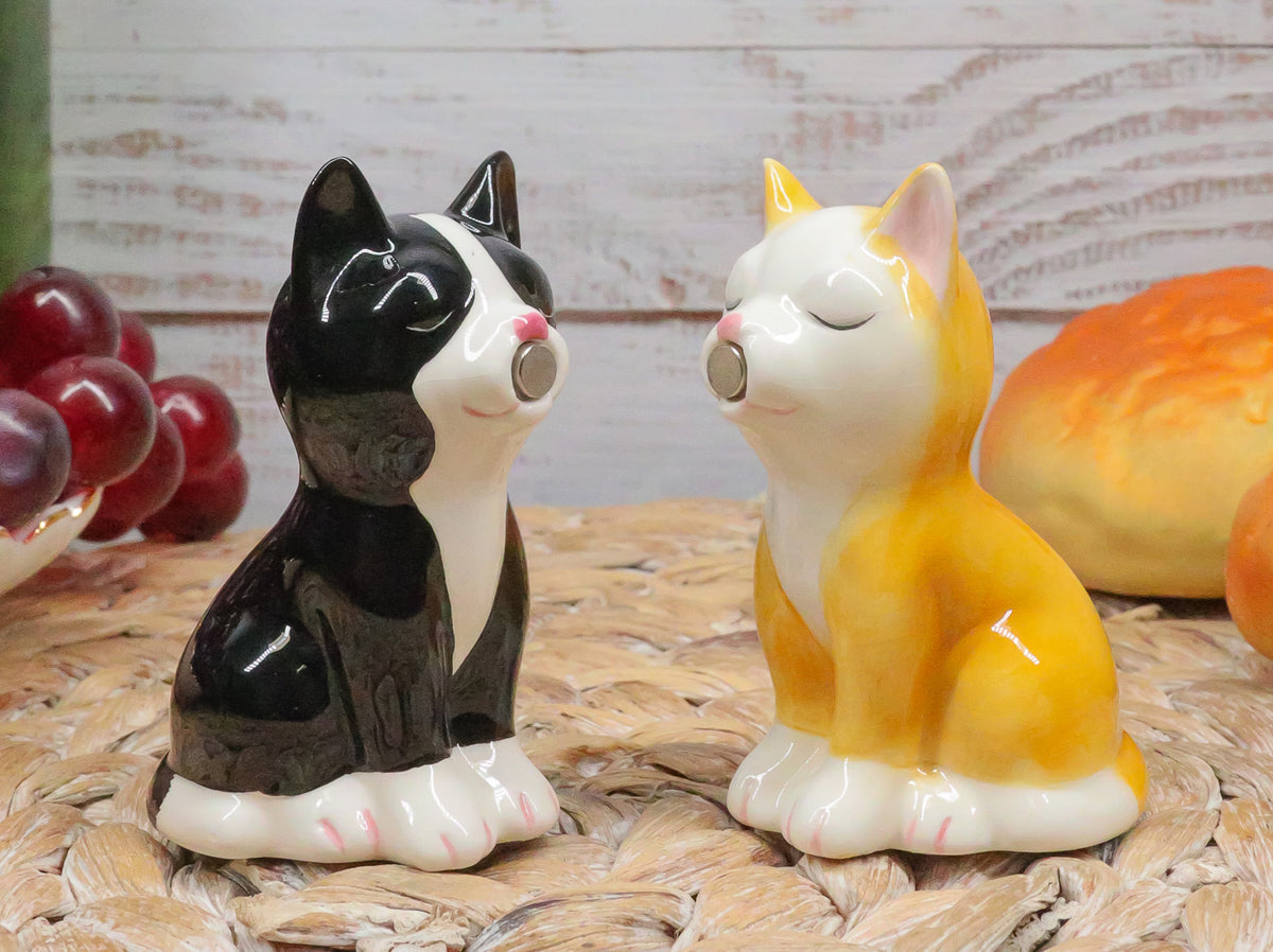 Kissing Black And Yellow Kittens Salt And Pepper Shakers Cat Pair Kitchen Decor - Ebros Gift