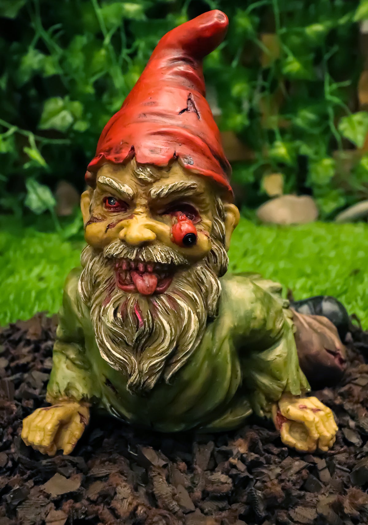 Ebros Walking Dead Severed Body Zombie Gnome Crawling On The Floor Statue 7"Long for Creepy Spooky Undead Underworld Halloween Sculpture Prop at Home Patio and Garden Decor