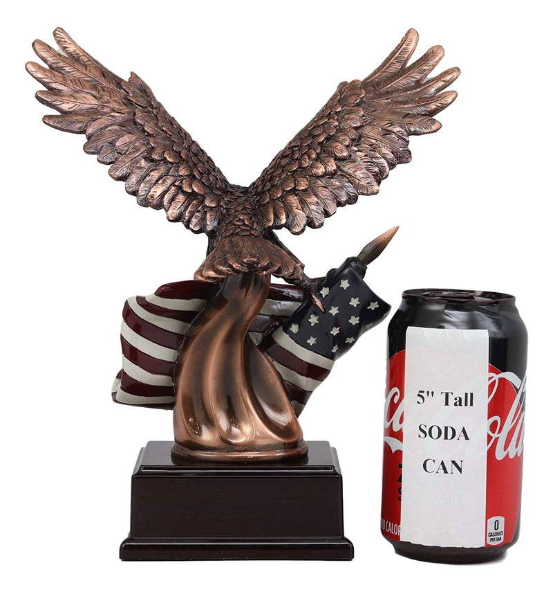 Ebros Patriotic Bald Eagle With Spread Out Wings Clutching On American Flag Statue