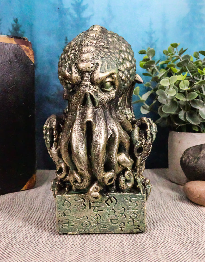 Ebros Ocean Terror The Call of Cthulhu Skull Figurine 7" H Kraken Octopus Statue