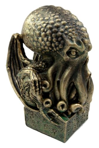 Ebros Ocean Terror The Call of Cthulhu Skull Figurine 7" H Kraken Octopus Statue