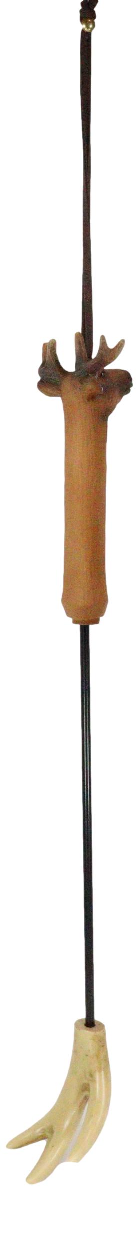 Whitetail Stag Deer Antler Long Reach Hand Back Scratcher Wall Hanging Figurine