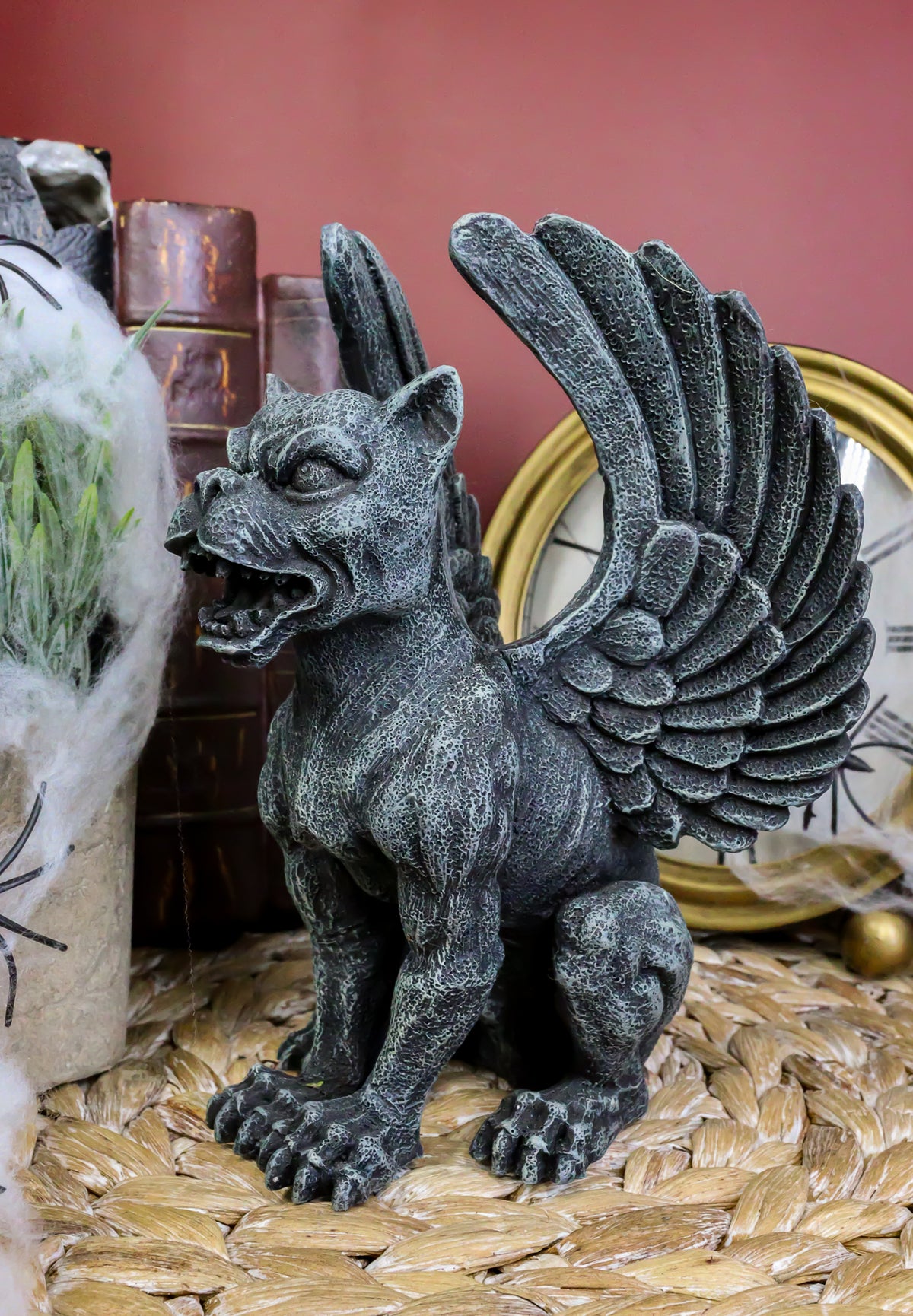 Winged Lioness Gargoyle Statue 6.5"Tall Safari Giant Cat Feline Lion Notre Dame
