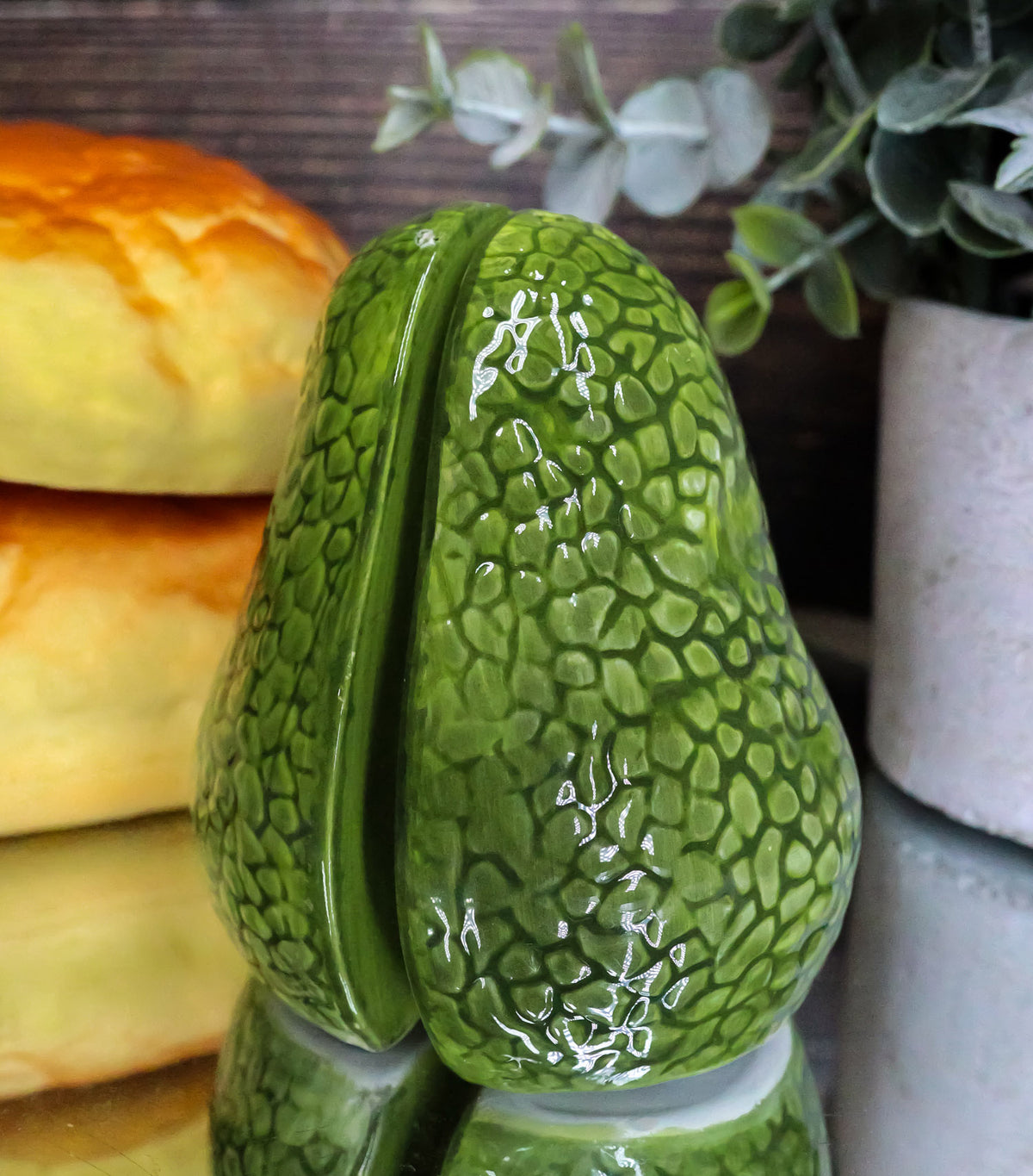 Ceramic Superfood Hearty Avocado Halves Salt And Pepper Shakers Figurine Set