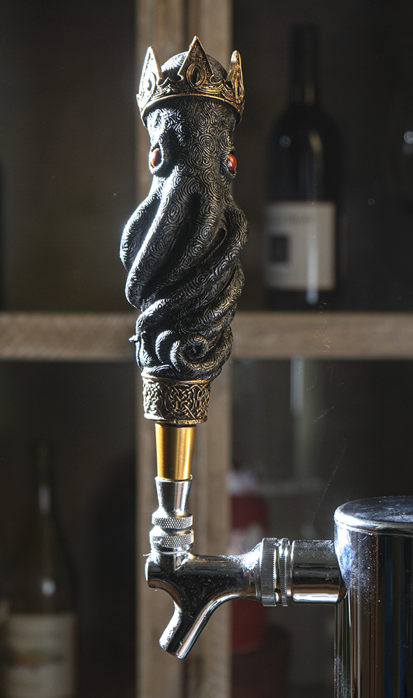 Ebros Fantasy Myth Octopus King Davy Jones Novelty Beer Tap Handle Figurine With Base