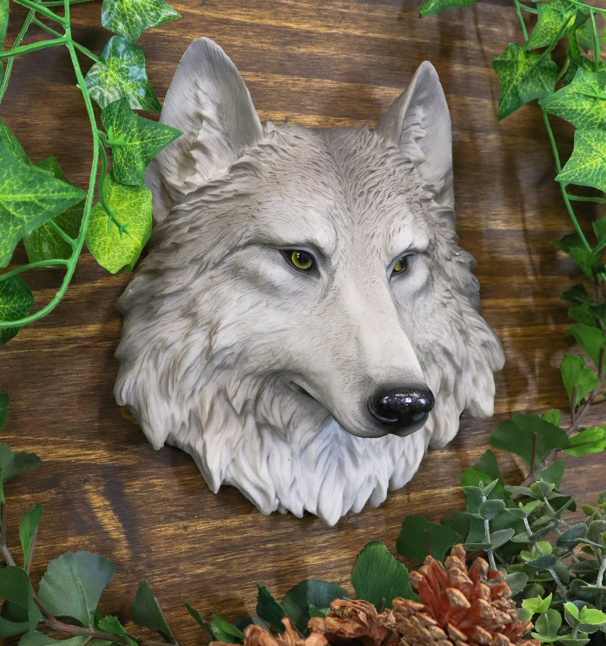Ebros Direwolf Gray Wolf Mini Wall Decor Timber Wolf Canis Lupus Wall Plaque - Ebros Gift