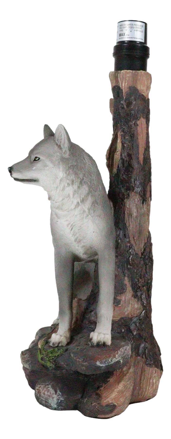 Denizen Of Twilight Lone Gray Wolf Table Desktop Lamp With Forest Shade Decor