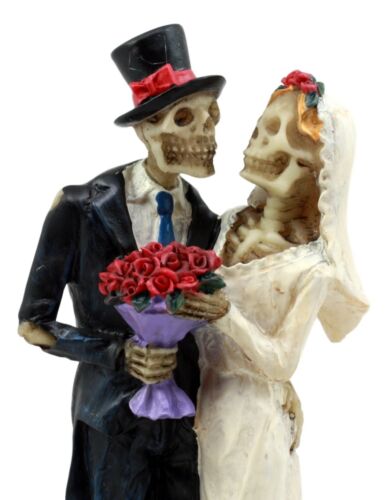 Day Of The Dead DOD Skeleton Bride & Groom With Rose Flower Bouquet Figurine