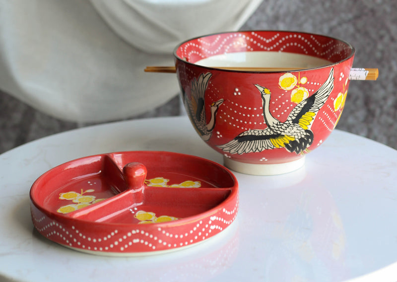 Red Flying Crane Ramen Bowl With Tempura Divider Condiment Lid Chopsticks Set