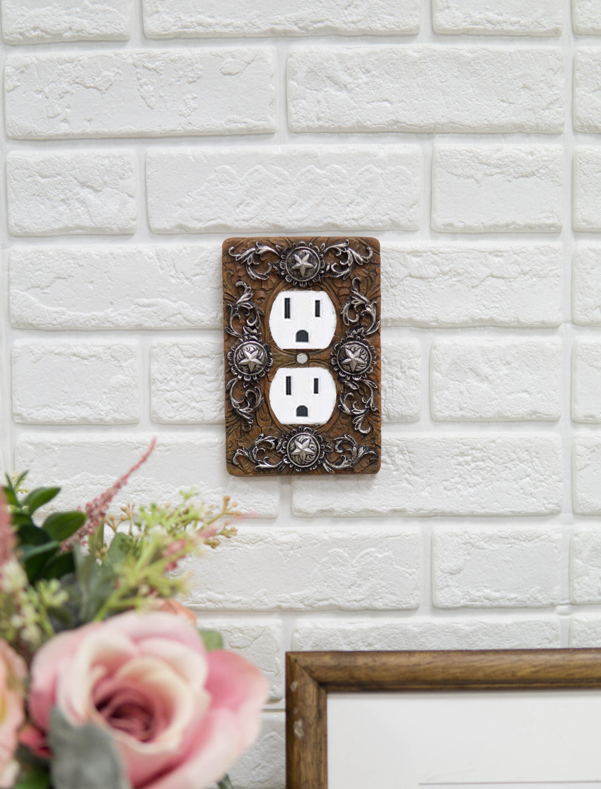Set of 2 Western Stars Lace Scroll Wall Double Receptacle Outlet Switch Plates