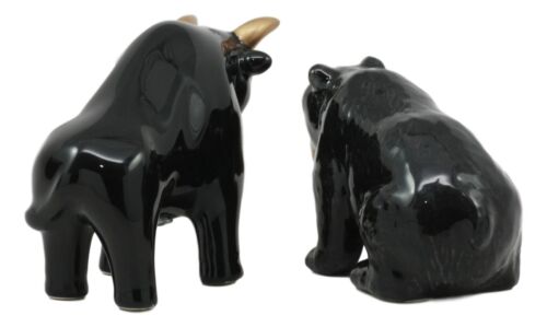 Wall Street Charging Bull Versus Angry Bear Salt And Pepper Shakers Set Ceramic