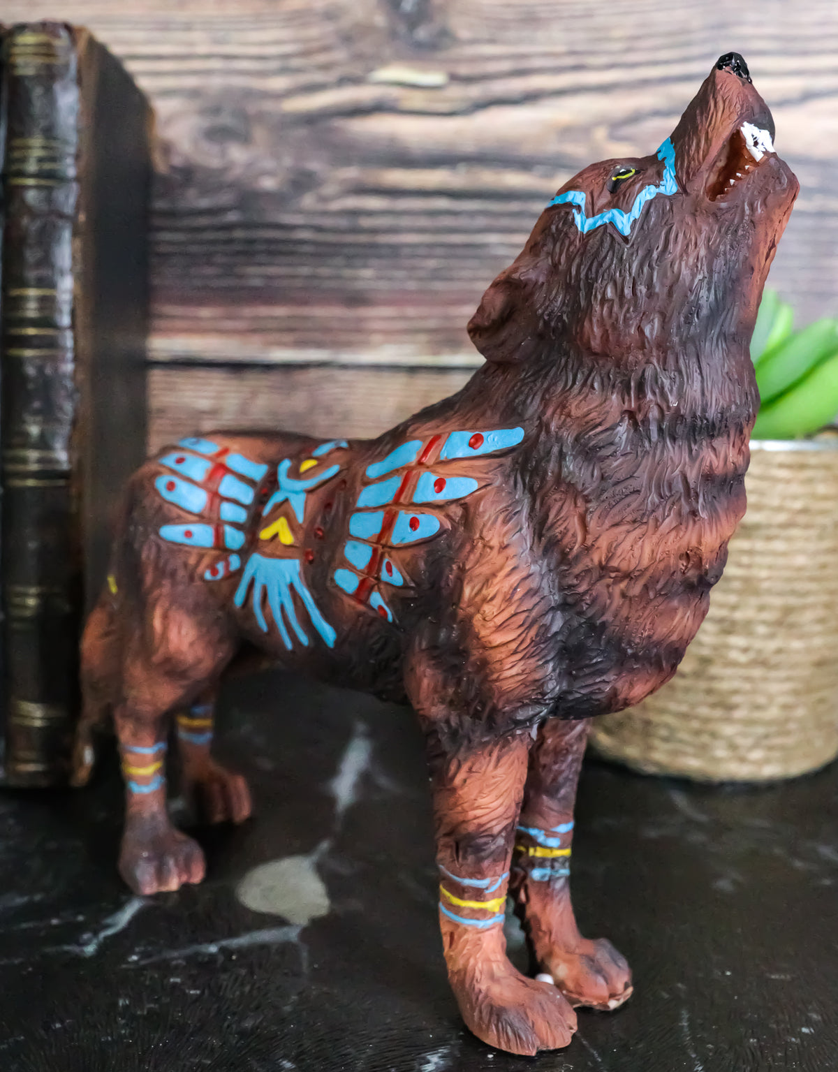 Eagle Vision Native Tribal Howling Wolf Totem Spirit Figurine Collection 6.25"L