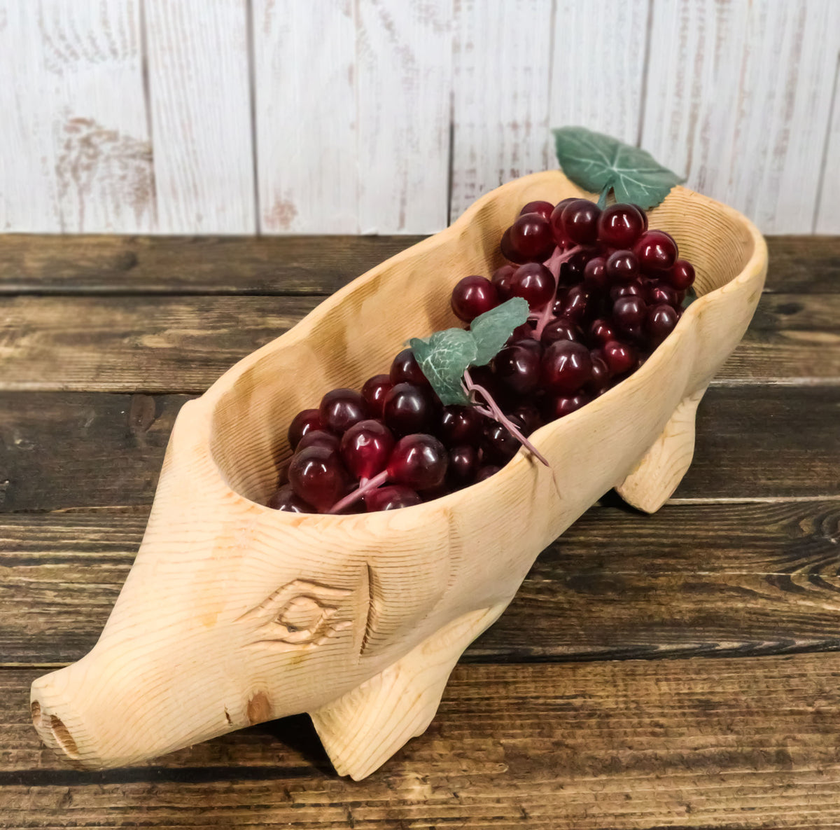 Large Rustic Wooden Hand Carved Tiki Animal Farm Pig Serving Bowl Tray Platter