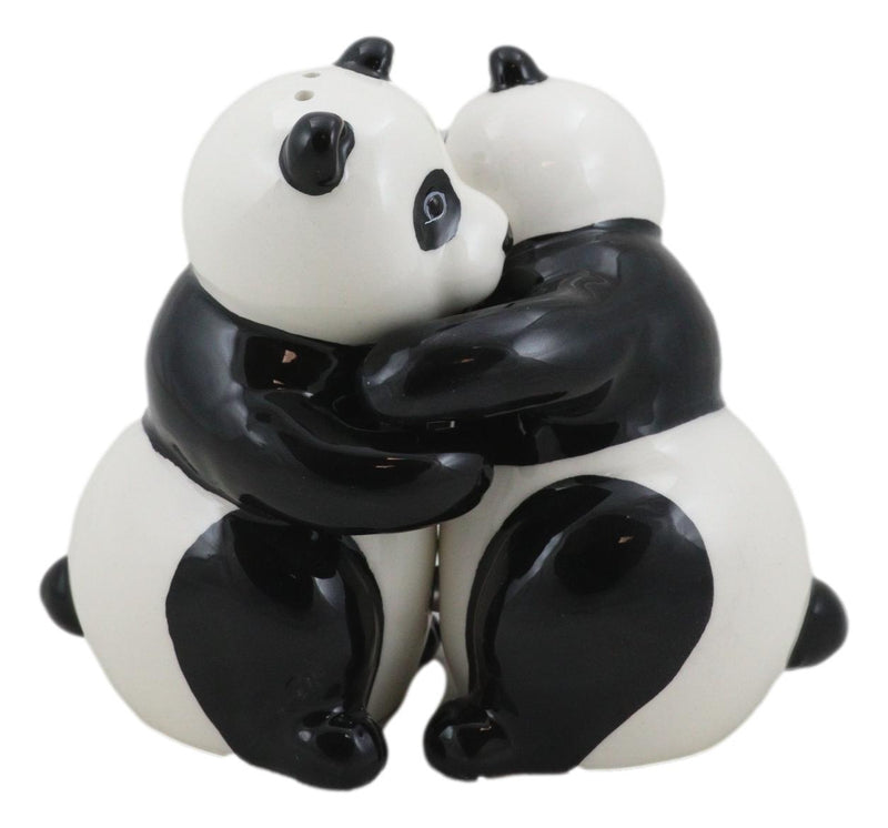 Ceramic Hugging And Dancing Giant Panda Bears Salt And Pepper Shakers Set Decor