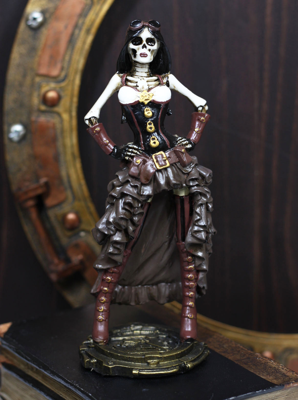 Ebros Gift Steampunk Skeleton Costume Lady Figurine 7.5" H Skeleton Detective Inspector Baroness Sculpture